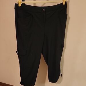 Chic Black Women's Capris